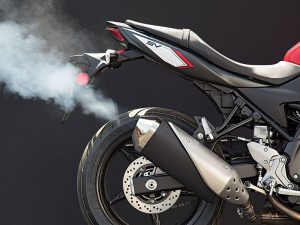機車拆除空污防制設備，最高罰1萬2000元