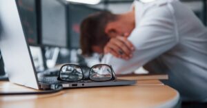 找AI問健康恐成「請鬼拿藥單」？研究揭準確率不到35%