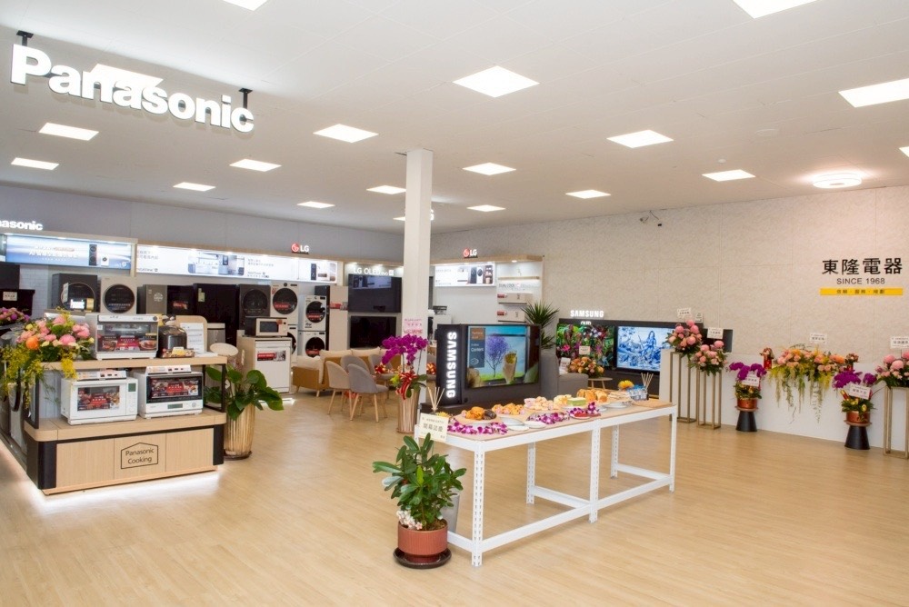 東隆電器高雄門市正式開幕，打造一站式選購大小家電與空調服務的新選擇。東隆電器/提供