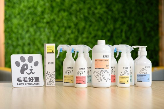 「毛毛好室」居家清潔產品不需二次擦拭,能有效去除異味、抑菌且安全無毒。攝影/王世邦