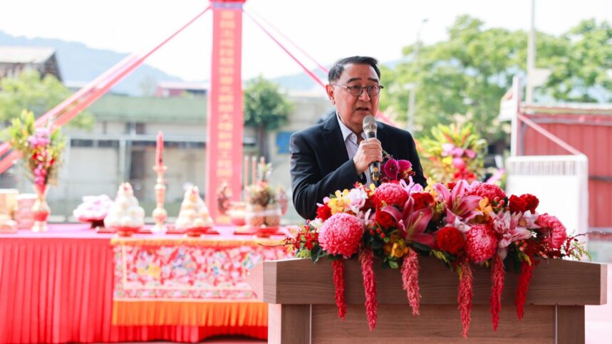 攜手台鐵推動都更!慧榮科技台北總部動土 強化營運與研發能量 攜手台鐵推動都更!慧榮科技台北總部動土 強化營運與研發能量