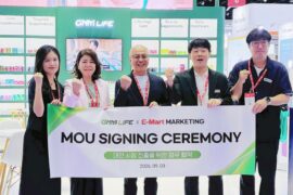 奕瑪國際與韓國健康機能食品品牌GNM自然之品格代表簽署代理合作意向書，雙方將進一步推動GNM品牌及相關產品在台灣市場的布局，並聚焦女性健康與日常營養需求。奕瑪國際/提供